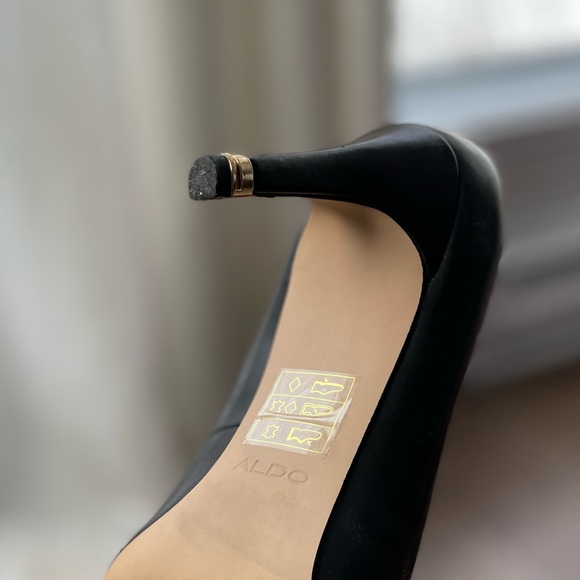 Aldo Heels Size 8 - Picture 2 of 2